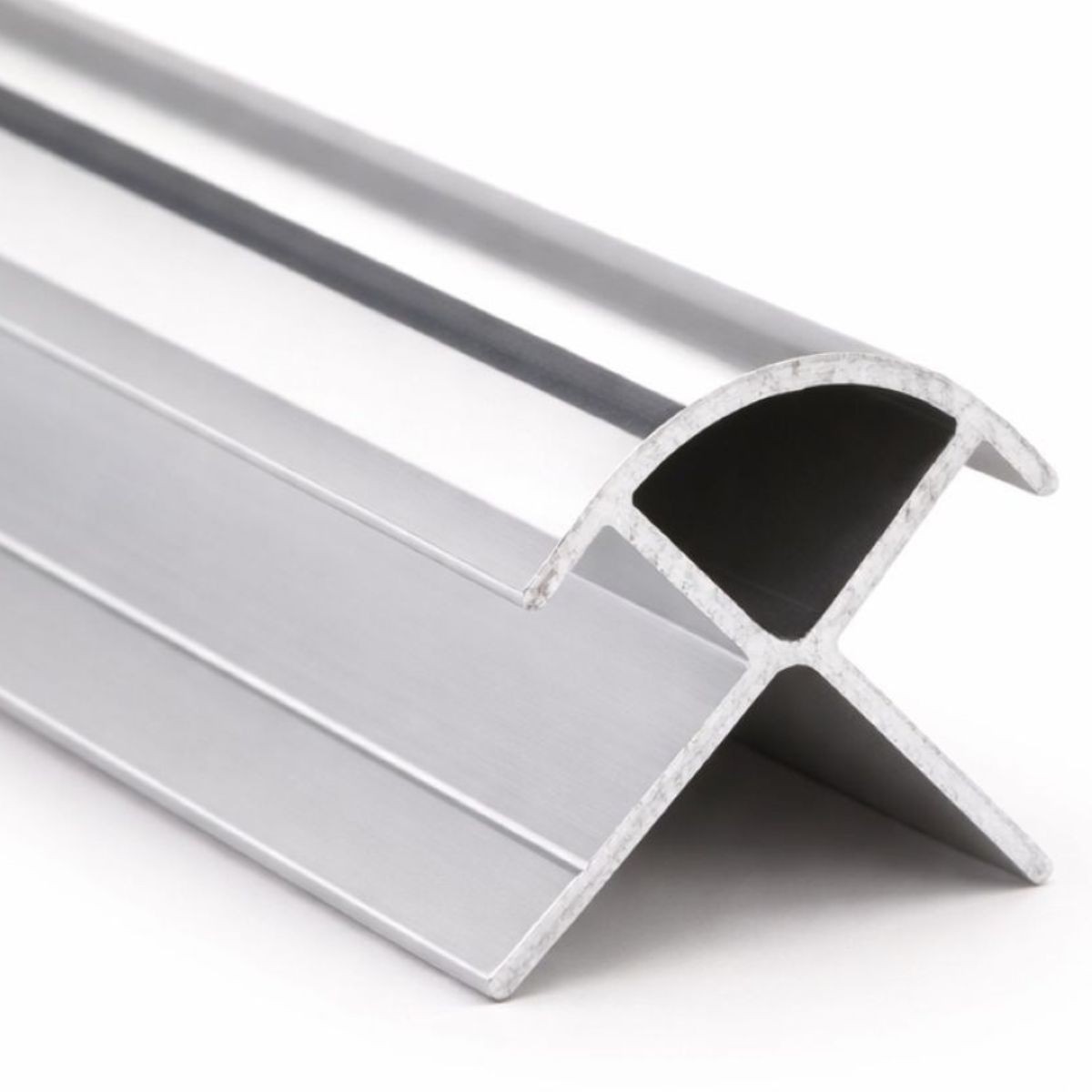 10.5mm Chrome Aluminium External Corner 2400mm