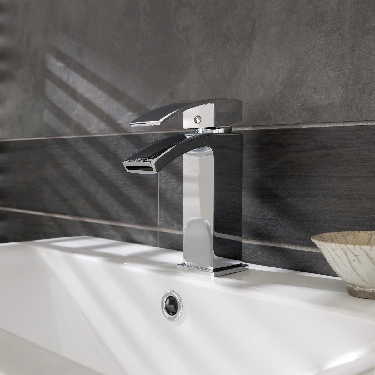 Medway Square Chrome Mini Basin Mono Mixer Tap with Click Waste