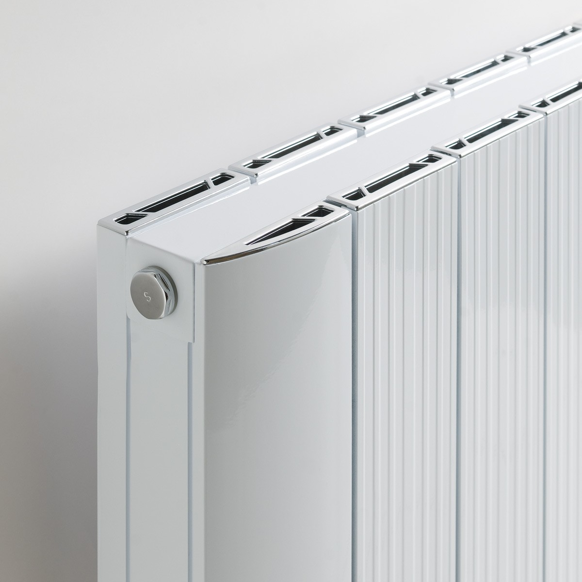 Rene White Designer Horizontal Double Radiator 600x936mm