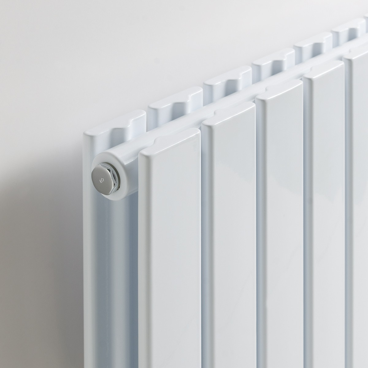 Narvi White Designer Horizontal Double Radiator 600x832mm