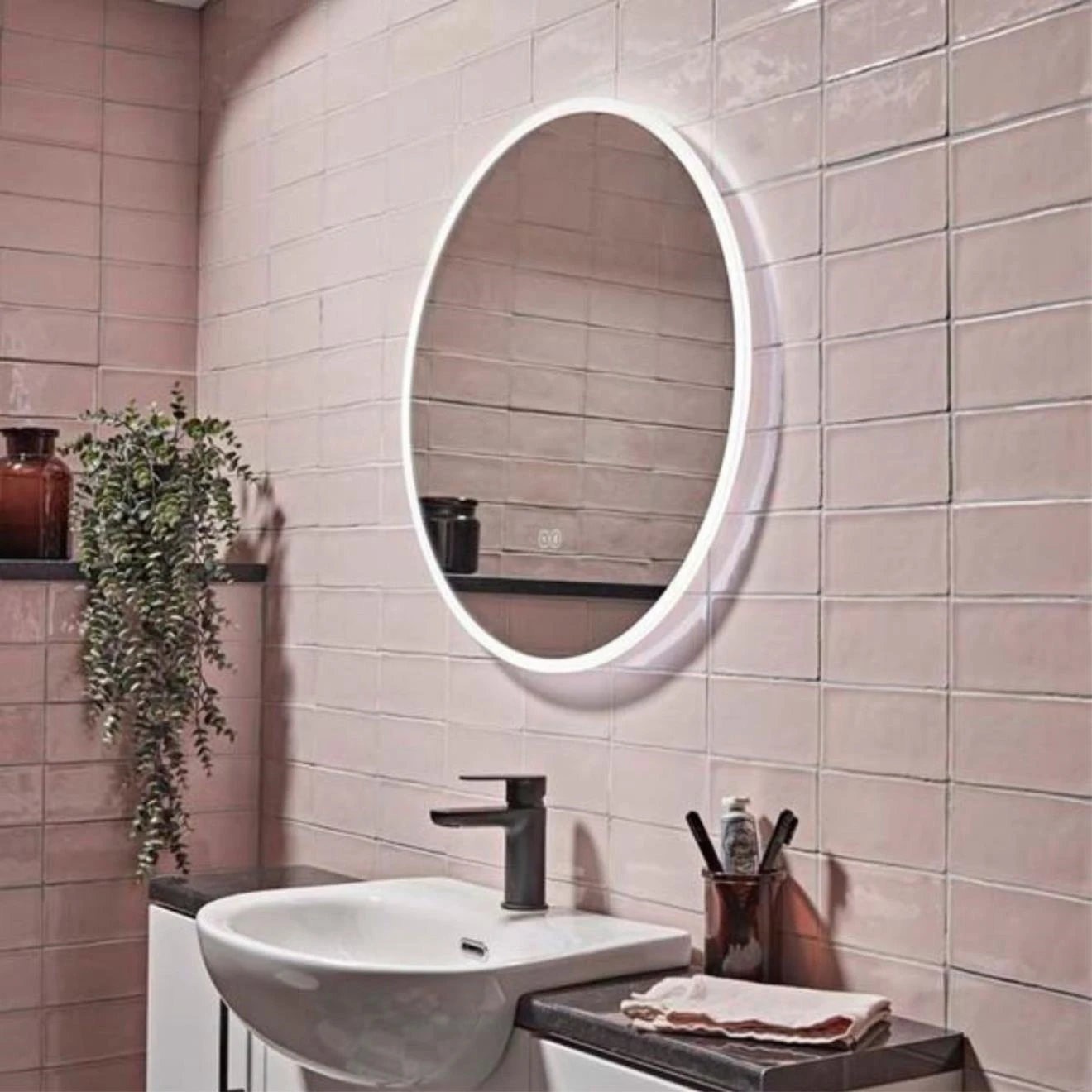Resonate Round Bluetooth Illuminated Mirror 800mm