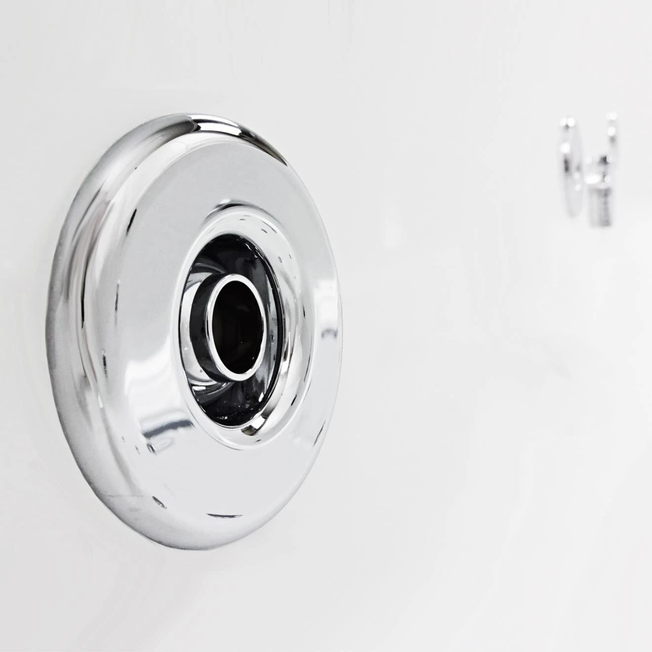 Trojan Cascade Double Ended Bath with 14 Jet Whirlpool & 12 Jet Airspa System 1800x800mm 