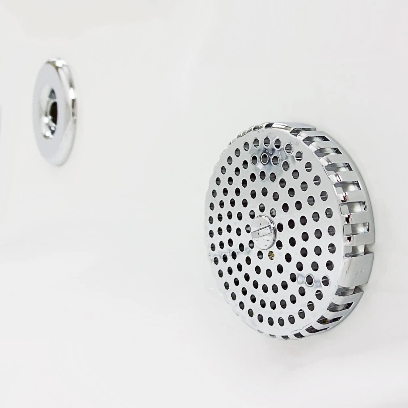 Trojan Orlando Corner Bath with 8 Jet Whirlpool System 1500x1020mm Right Hand