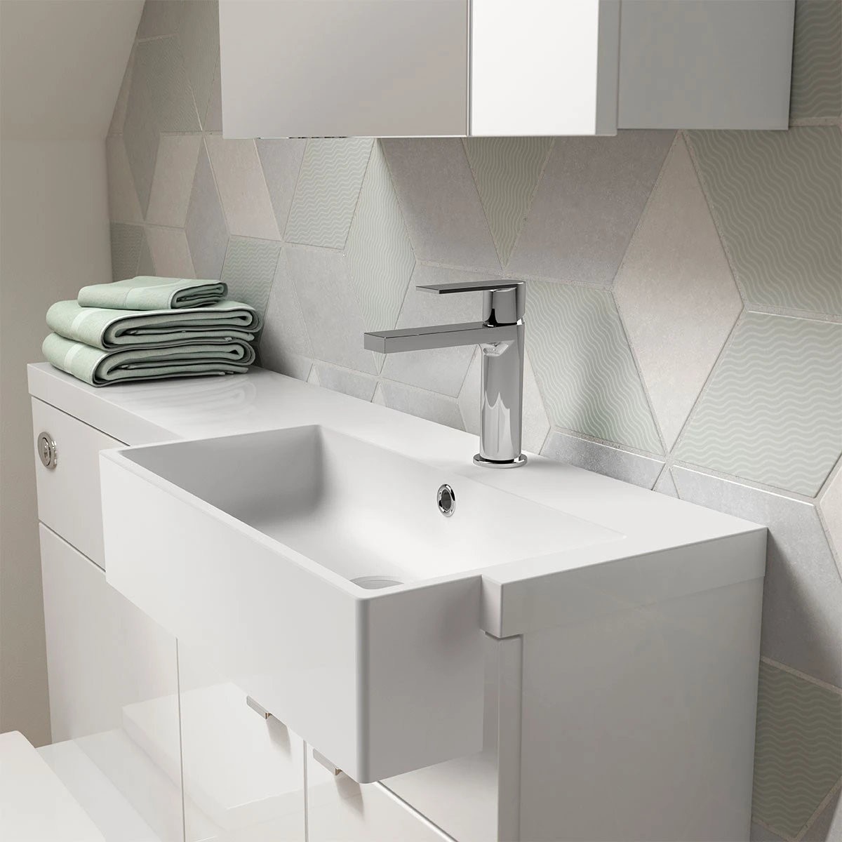 Fusion Gloss White J Shaped Combination Unit 1000mm Right Hand